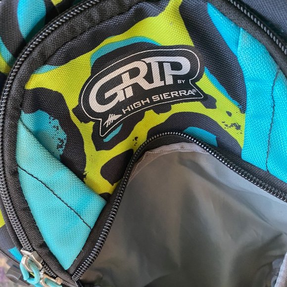 Grip Backpack by High Sierra "Jackhammer Wildcat" pattern -black, teal, green - Picture 8 of 9